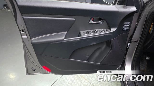 Kia 스포티지 R - Салон