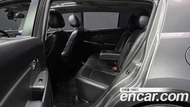 Kia 스포티지 R - Салон