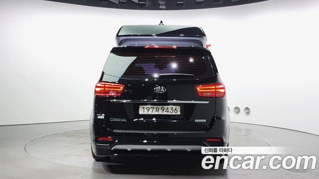 Kia 더 뉴 카니발 - Экстерьер