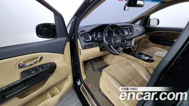 Kia 더 뉴 카니발 - Опции