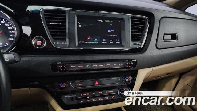 Kia 더 뉴 카니발 - Опции