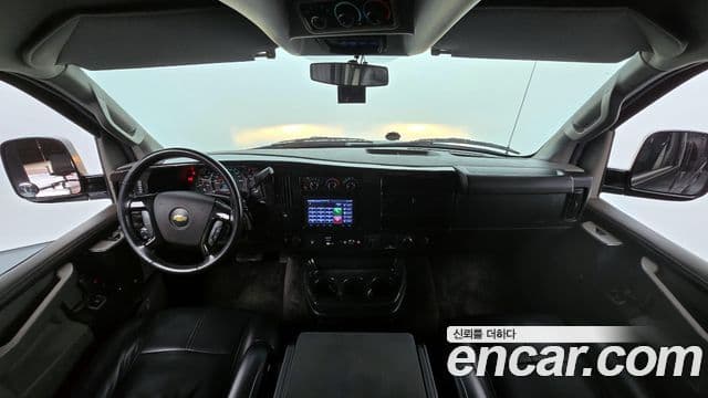 쉐보레 익스프레스밴 - Салон