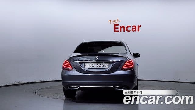Mercedes-Benz C-클래스 W205 - Экстерьер