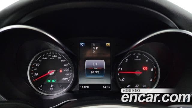 Mercedes-Benz C-클래스 W205 - Салон