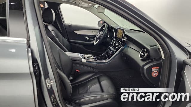 Mercedes-Benz C-클래스 W205 - Опции
