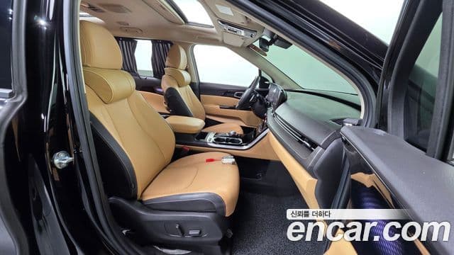 Kia 카니발 4세대 - Салон