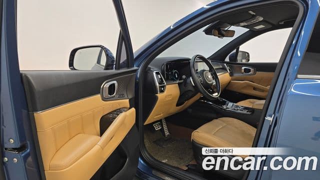 Kia 쏘렌토 4세대 - Салон