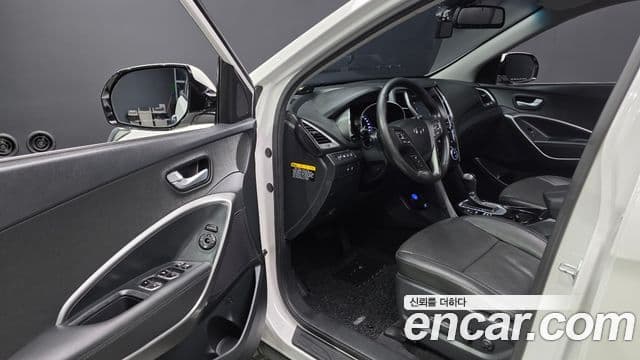 Hyundai 싼타페 더 프라임 - Салон