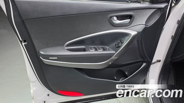 Hyundai 싼타페 더 프라임 - Салон
