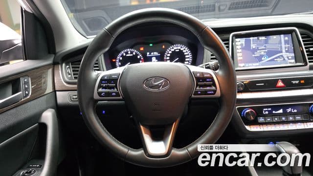 Hyundai 쏘나타 뉴 라이즈 - Опции
