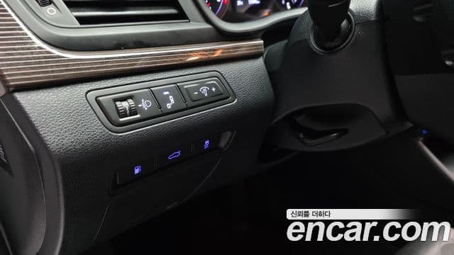Hyundai 쏘나타 뉴 라이즈 - Опции