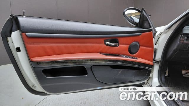 BMW 3시리즈 (E90) - Салон