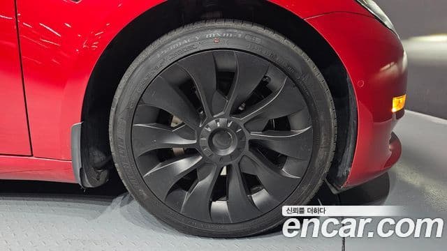 Tesla 모델 3 - Экстерьер