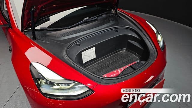 Tesla 모델 3 - Салон