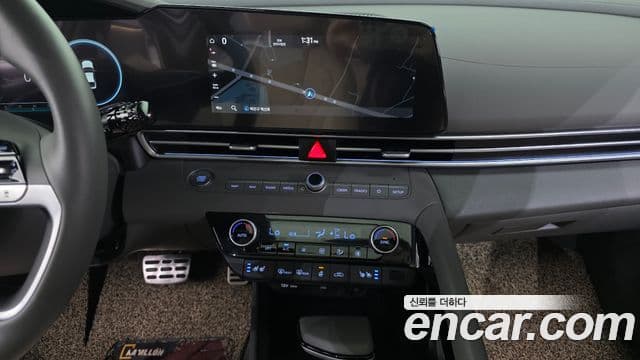 Hyundai 아반떼 (CN7) - Опции