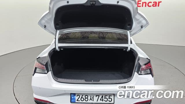 Hyundai 아반떼 (CN7) - Опции