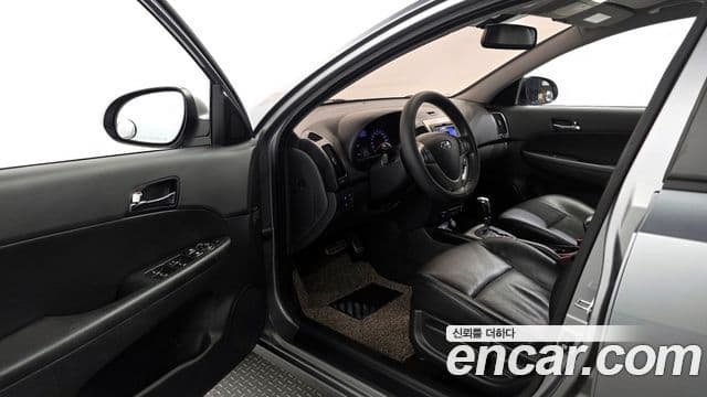 Hyundai i30 cw - Салон