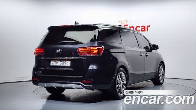 Kia 더 뉴 카니발 - Экстерьер