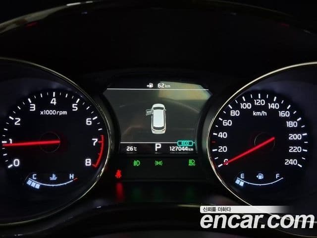 Kia 더 뉴 카니발 - Салон