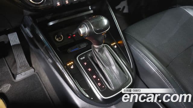 Kia 올 뉴 카렌스 - Салон