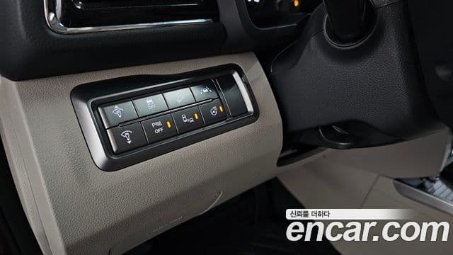 KG Mobility 베리 뉴 티볼리 - Опции