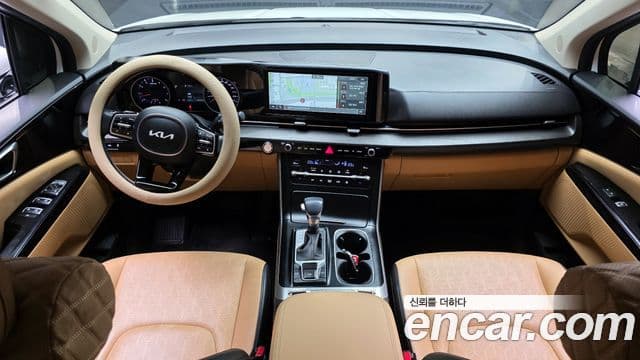 Kia 카니발 4세대 - Салон
