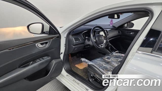 Renault Samsung SM6 - Салон