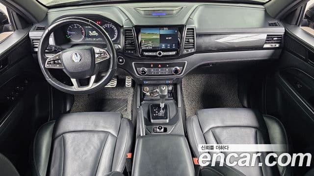 KG Mobility 렉스턴 스포츠 칸 - Салон