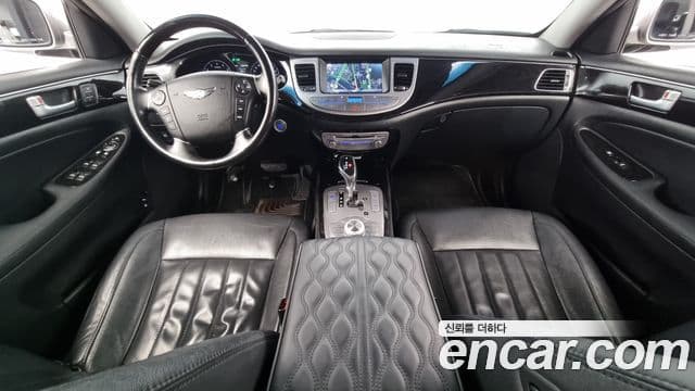 Hyundai 제네시스 - Салон