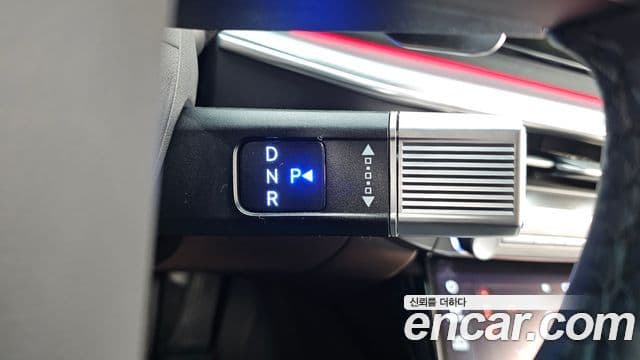 Hyundai 그랜저 (GN7) - Салон