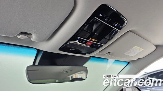 Hyundai 그랜저 (GN7) - Опции