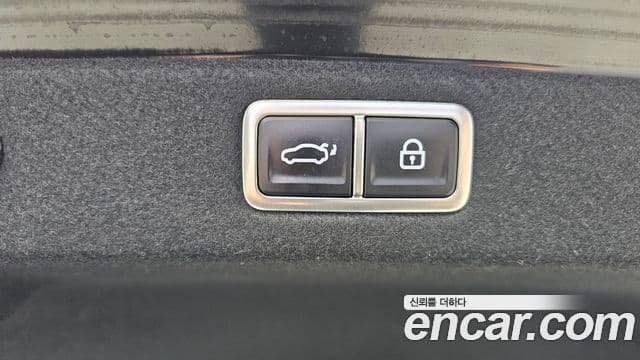 Hyundai 그랜저 (GN7) - Опции