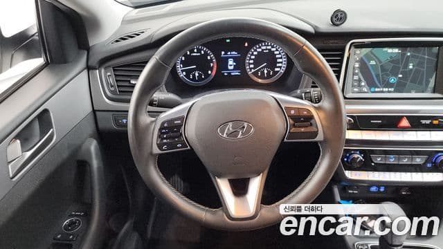Hyundai 쏘나타 뉴 라이즈 - Опции