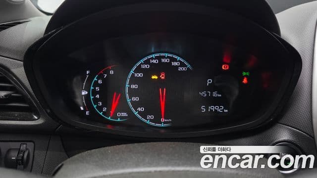 Chevrolet 더 넥스트 스파크 - Салон