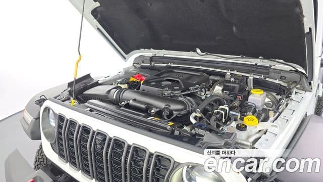 Jeep 랭글러 (JL) - Салон