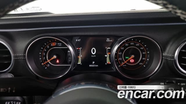 Jeep 랭글러 (JL) - Салон