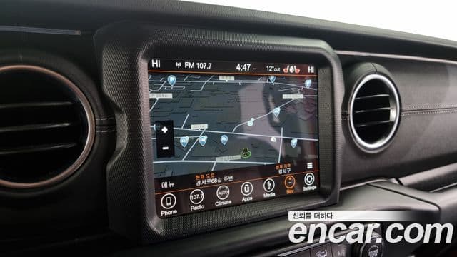 Jeep 랭글러 (JL) - Опции