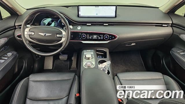 Genesis GV70 - Салон