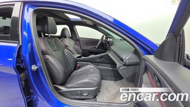 Hyundai 더 뉴 아반떼 (CN7) - Салон