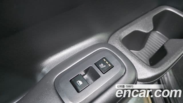 Hyundai 싼타페 (MX5) - Опции