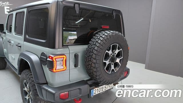 Jeep 랭글러 (JL) - Опции