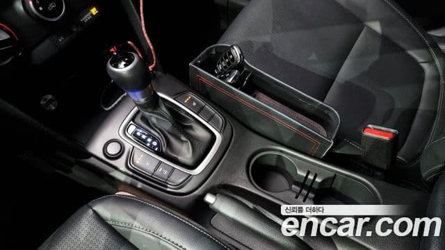 Hyundai 코나 - Салон