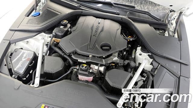 Genesis G80 (RG3) - Салон