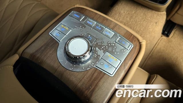 Genesis G80 (RG3) - Опции