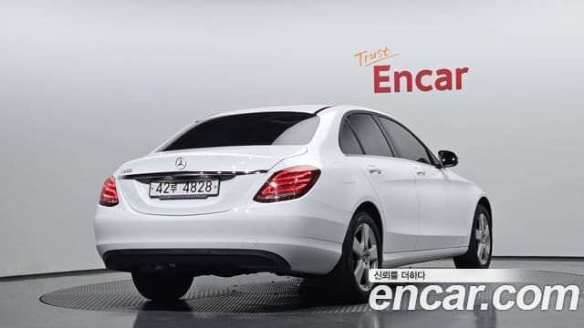 Mercedes-Benz C-클래스 W205 - Экстерьер