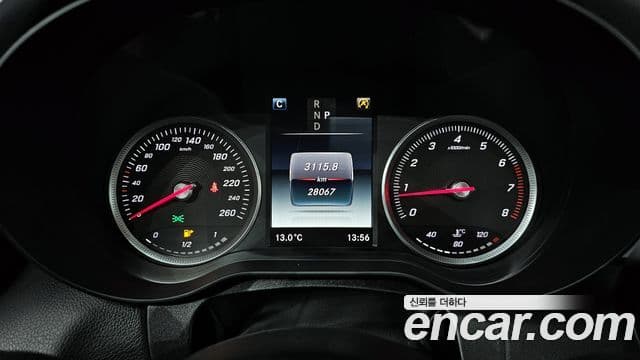 Mercedes-Benz C-클래스 W205 - Салон