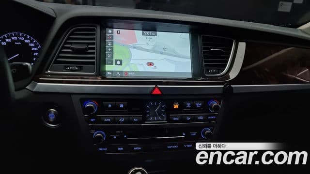 Hyundai 제네시스 DH - Опции