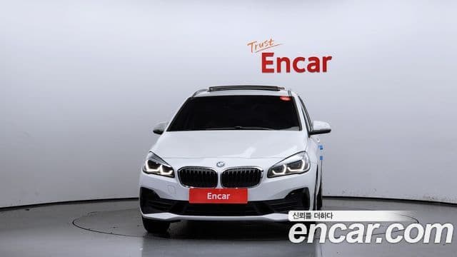 BMW 2시리즈 액티브 투어러 (F45) - Экстерьер