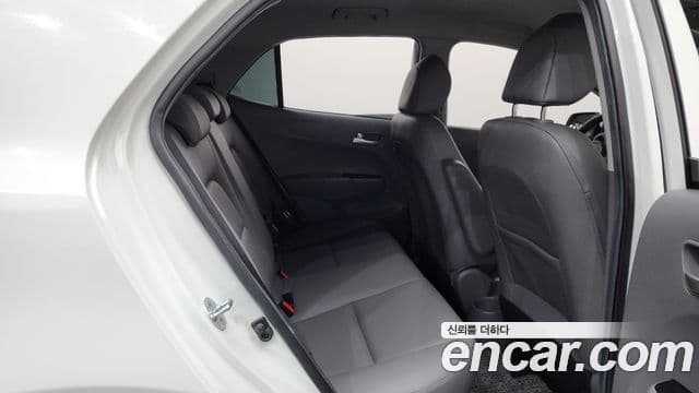 Kia 모닝 어반 (JA) - Опции