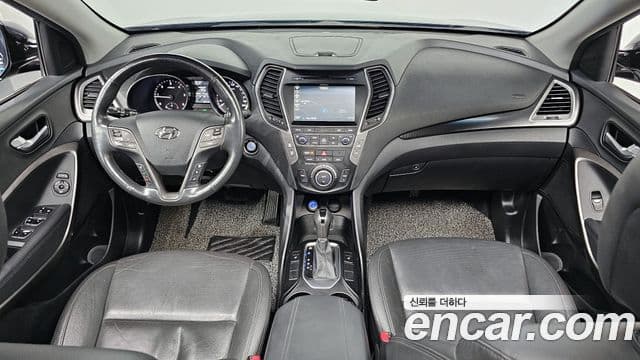 Hyundai 싼타페 더 프라임 - Салон